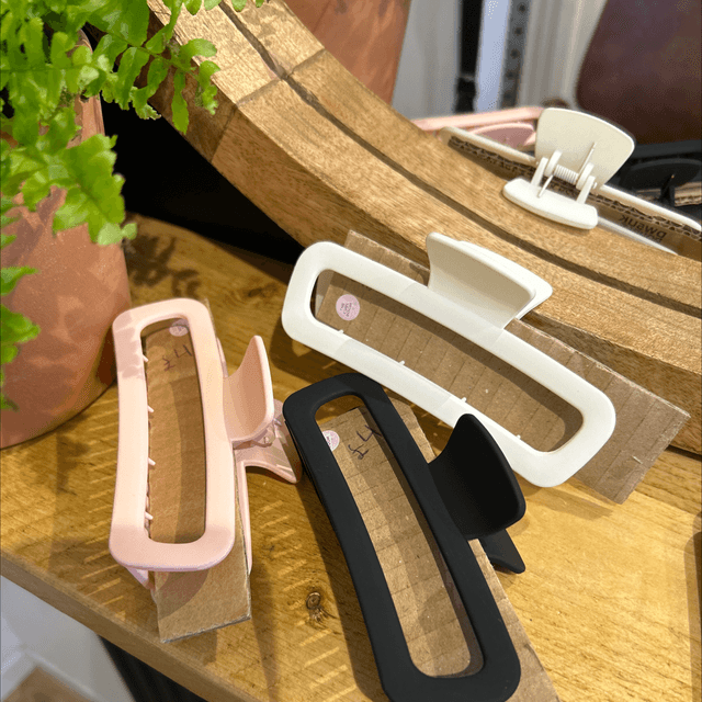 SINGLE HAIR CLIP